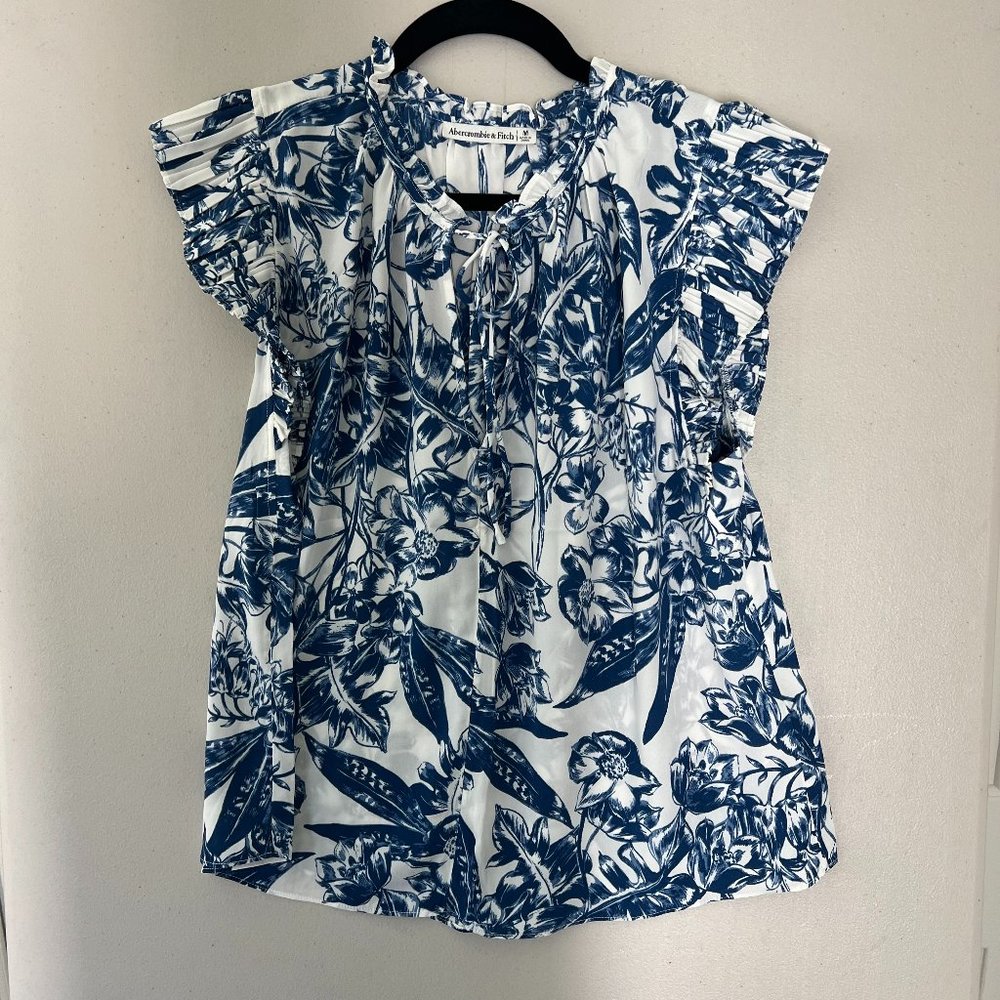 Abercrombie Ruffle Angel Sleeve Top